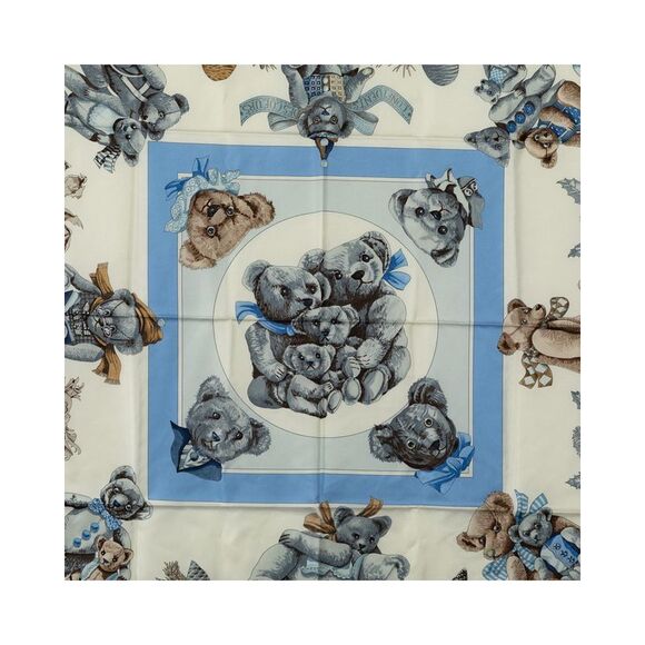 Pre Loved Hermes Confidents Des Coeurs Silk Scarf Wallet by - Picture 5 of 6